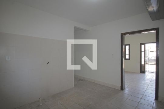 Cozinha de casa para alugar com 4 quartos, 200m² em Mato Grande, Canoas