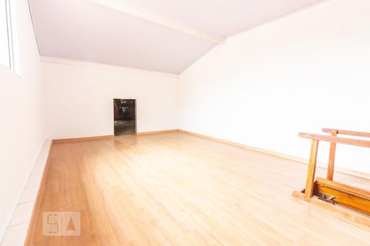 Sótão de casa à venda com 3 quartos, 150m² em Cidade São Francisco, São Paulo