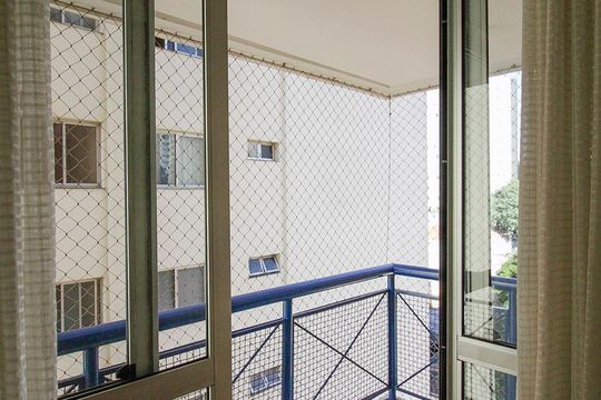Varanda de apartamento para alugar com 2 quartos, 57m² em Vila Ipojuca, São Paulo