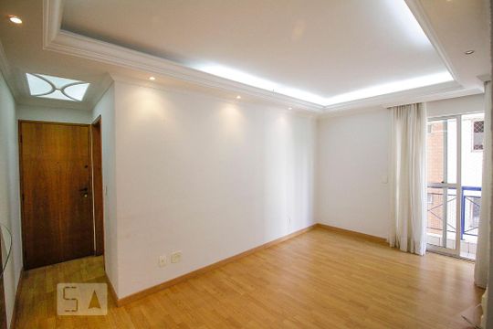 Apartamento para alugar com 2 quartos, 57m² em Vila Ipojuca, São Paulo