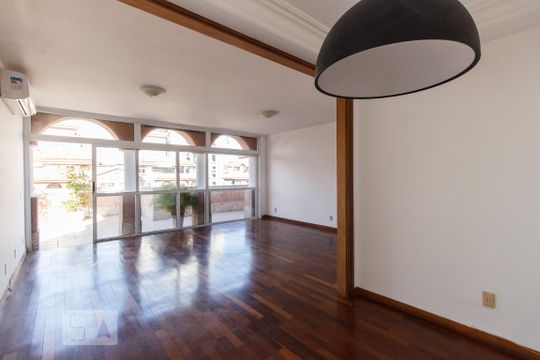 Sala de apartamento à venda com 2 quartos, 200m² em Barra da Tijuca, Rio de Janeiro