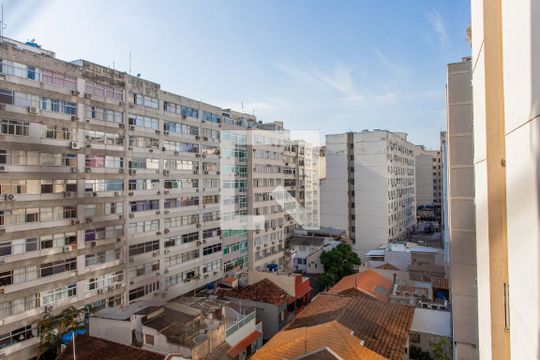 Vista da Sala de apartamento à venda com 3 quartos, 96m² em Copacabana, Rio de Janeiro