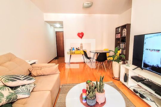 Apartamento à venda com 2 quartos, 75m² em Lourdes, Belo Horizonte