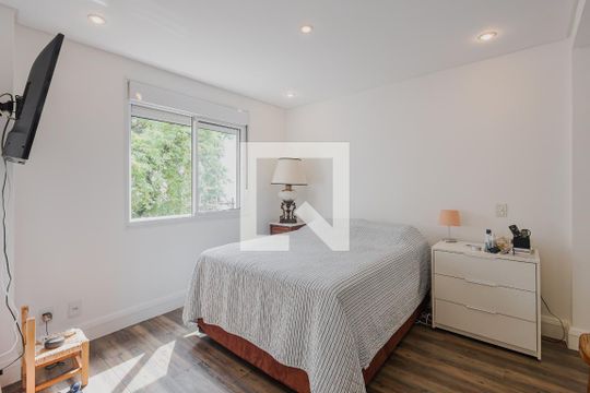 Suíte de apartamento à venda com 1 quarto, 84m² em Cerqueira César, São Paulo