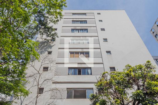 Fachada de apartamento à venda com 1 quarto, 84m² em Cerqueira César, São Paulo