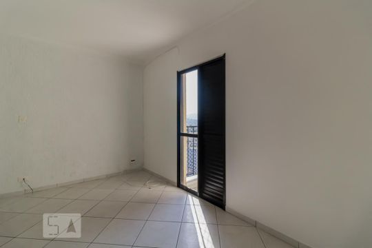 Quarto 1 de apartamento para alugar com 2 quartos, 65m² em Vila Galvão, Guarulhos
