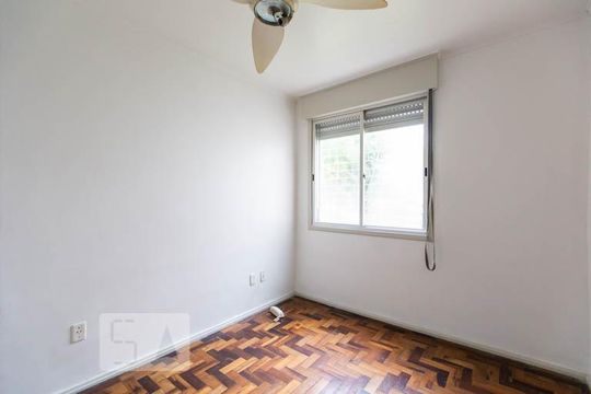 Sala de apartamento à venda com 2 quartos, 54m² em Santo Antônio, Porto Alegre