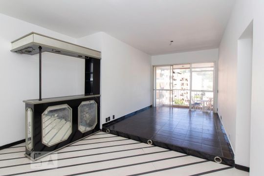Apartamento à venda com 3 quartos, 120m² em Méier, Rio de Janeiro