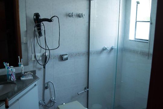 Banheiro suite 3  de casa à venda com 4 quartos, 342m² em Água Fria, São Paulo