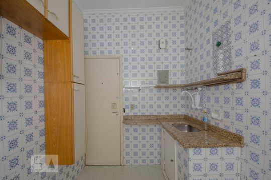 Cozinha de apartamento à venda com 1 quarto, 50m² em Tijuca, Rio de Janeiro