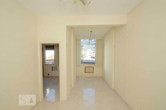 Apartamento à venda com 1 quarto, 50m² em Tijuca, Rio de Janeiro