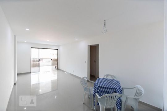 Apartamento para alugar com 3 quartos, 105m² em Recreio dos Bandeirantes, Rio de Janeiro