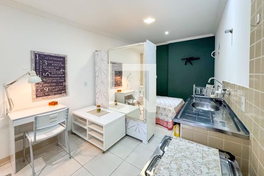 Apartamento para alugar com 1 quarto, 18m² em Vila Deodoro, São Paulo