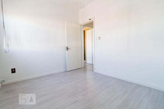 Quarto 1 de apartamento à venda com 3 quartos, 76m² em Menino Deus, Porto Alegre