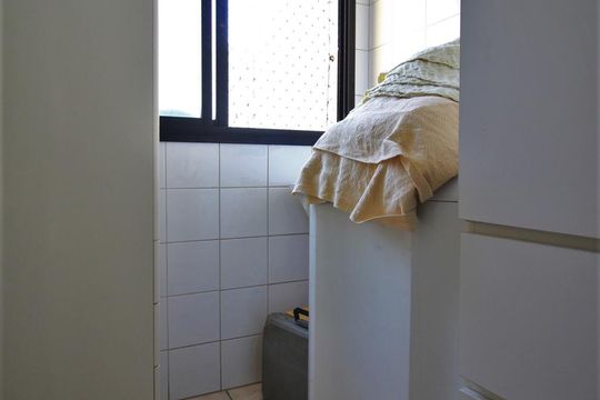 Área de serviço de apartamento para alugar com 2 quartos, 62m² em Vila Andrade, São Paulo