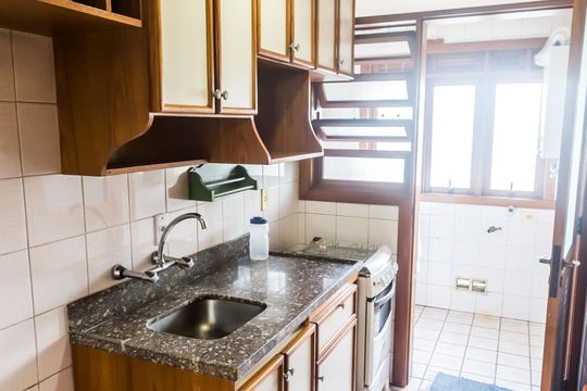 Cozinha de apartamento para alugar com 2 quartos, 63m² em Petrópolis, Porto Alegre
