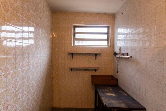 Depósito da Garagem de casa para alugar com 2 quartos, 150m² em Parque Jabaquara, São Paulo