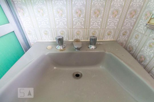 Suíte - Quarto 2 de casa para alugar com 2 quartos, 150m² em Parque Jabaquara, São Paulo