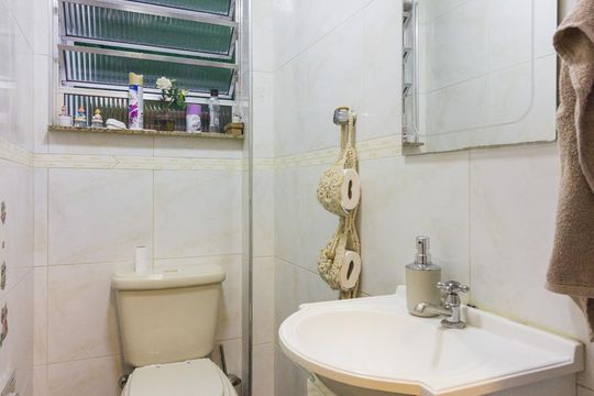 Lavabo de casa à venda com 3 quartos, 350m² em Vila Guaca, São Paulo