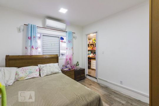 Suite 1 de casa à venda com 3 quartos, 350m² em Vila Guaca, São Paulo