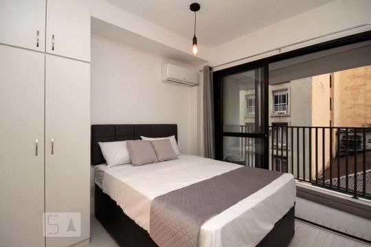 Studio de kitnet/studio para alugar com 1 quarto, 23m² em Santa Efigênia, São Paulo