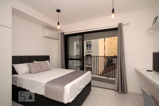 Studio de kitnet/studio para alugar com 1 quarto, 23m² em Santa Efigênia, São Paulo