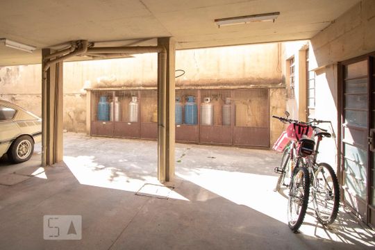 Garagem / Gas de apartamento para alugar com 3 quartos, 90m² em Santa Efigênia, Belo Horizonte