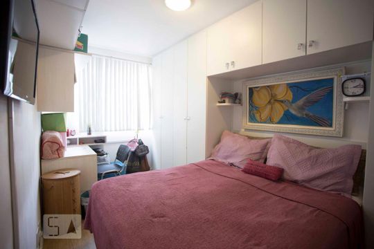 quarto 1 de apartamento para alugar com 2 quartos, 60m² em Icaraí, Niterói