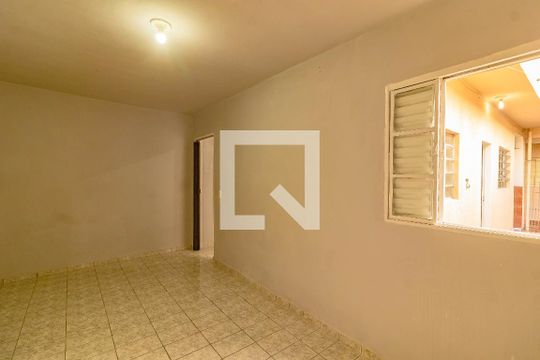 Sala/cozinha de casa para alugar com 1 quarto, 40m² em Vila Campestre, São Paulo