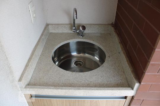 Varanda gourmet - Pia de apartamento para alugar com 1 quarto, 70m² em Vila Anglo Brasileira, São Paulo