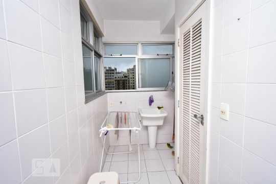 Área de apartamento à venda com 2 quartos, 108m² em Ingá, Niterói