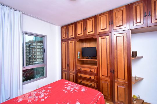 Suíte de apartamento à venda com 2 quartos, 108m² em Ingá, Niterói