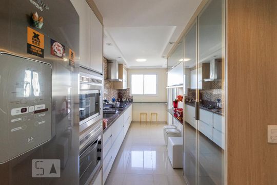 Cozinha de apartamento à venda com 2 quartos, 128m² em Vila Cruzeiro, São Paulo
