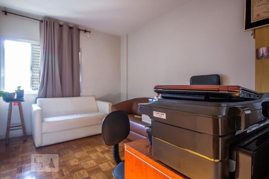 Quarto 2 de apartamento para alugar com 2 quartos, 44m² em Pinheiros, São Paulo