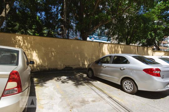 Garagem de apartamento à venda com 2 quartos, 59m² em Jacarepaguá, Rio de Janeiro