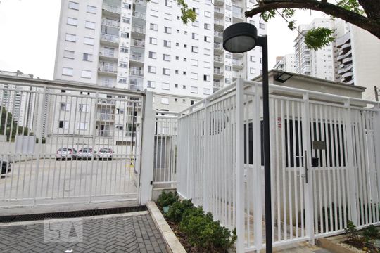 Fachada de apartamento para alugar com 3 quartos, 67m² em Vila Andrade, São Paulo