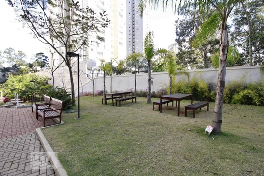 Área comum de apartamento para alugar com 3 quartos, 67m² em Vila Andrade, São Paulo