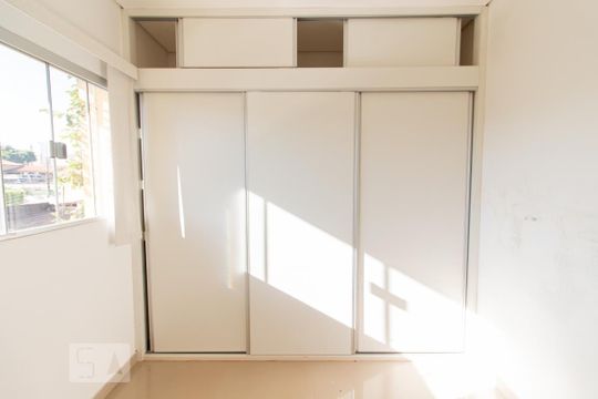 Quarto de apartamento para alugar com 1 quarto, 50m² em Taguatinga, Brasília