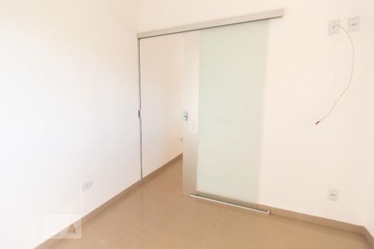 Quarto de apartamento para alugar com 1 quarto, 50m² em Taguatinga, Brasília
