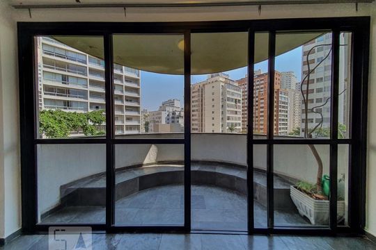 Varanda da Sala de apartamento para alugar com 3 quartos, 142m² em Pacaembu, São Paulo