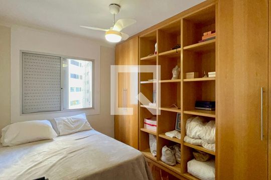 Quarto 1 de apartamento para alugar com 2 quartos, 70m² em Pinheiros, São Paulo