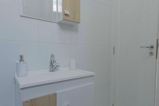 Banheiro de apartamento para alugar com 1 quarto, 40m² em Tijuca, Rio de Janeiro