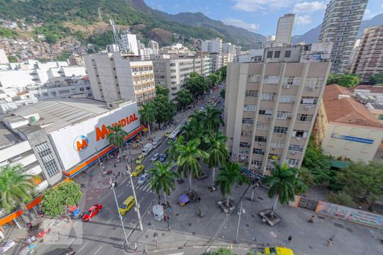 Vista da Área Comum de apartamento para alugar com 1 quarto, 40m² em Tijuca, Rio de Janeiro