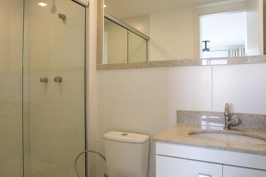 Banheiro suíte de apartamento para alugar com 2 quartos, 72m² em Grajaú, Rio de Janeiro