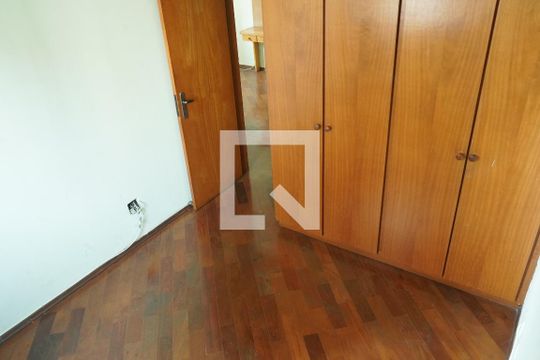 Quarto 1 de apartamento para alugar com 3 quartos, 85m² em Vila Azevedo, São Paulo