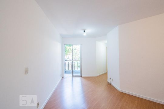 Sala de apartamento à venda com 3 quartos, 62m² em São João Clímaco, São Paulo