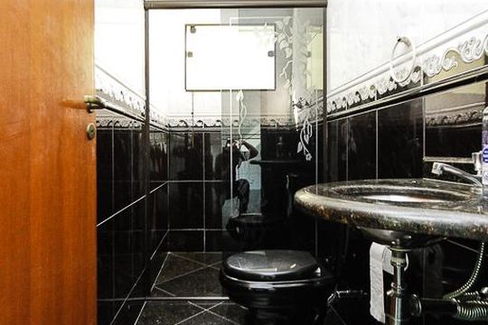 Banheiro de casa à venda com 3 quartos, 220m² em Vila Santa Clara, São Paulo