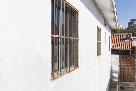 Corredor Lateral de casa à venda com 3 quartos, 200m² em Vila Bonilha Nova, São Paulo