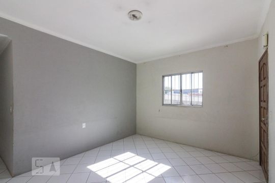 Sala de casa à venda com 3 quartos, 200m² em Vila Bonilha Nova, São Paulo