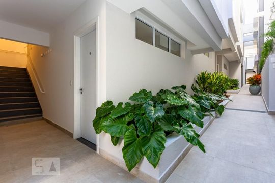 Entrada do condomínio de casa de condomínio à venda com 2 quartos, 103m² em Cambuci, São Paulo